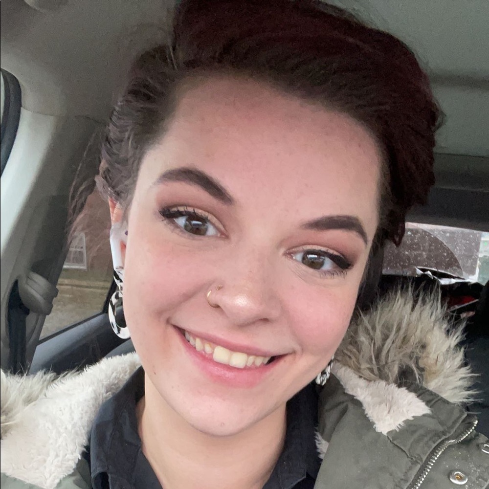 Meet your Posher, Kelsey